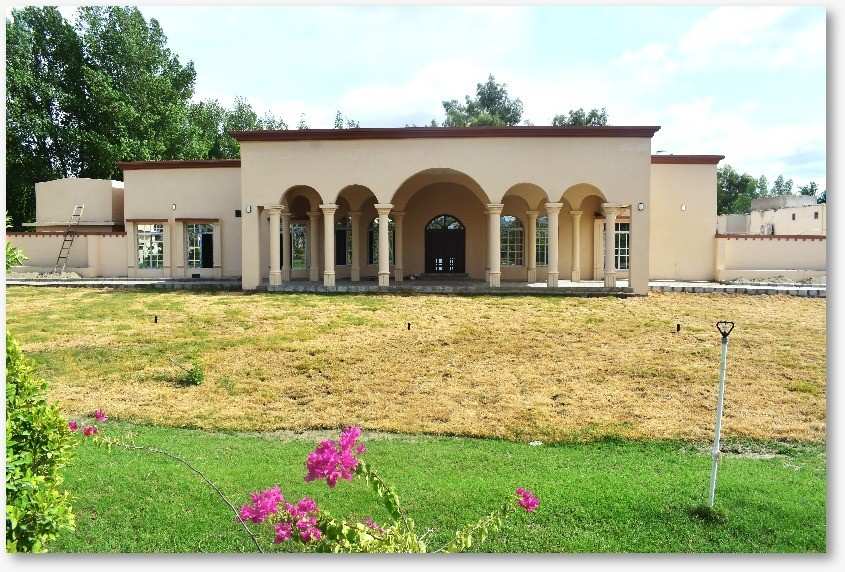 MAKURAN LODGES, AT TURBAT